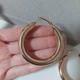Сережки кільця широкі масивні BS022 DeKolie золотий - изображение 2