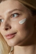 Солнцезащитный крем WhoCares Bifida Barrier Sun Cream с антиоксидантной защитой 40 мл (4820268260055) - изображение 11