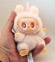 Мягкая игрушка плюшевая Лабубу The Monsters Labubu POP MART в коробке Фигурка 14 см Розовая - изображение 3