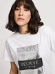 T-shirt damski bawełniany z nadrukiem Cross Jeans 56157-008 XS Biały (8697319731453) - obraz 5