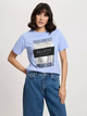 T-shirt damski bawełniany z nadrukiem Cross Jeans 56157-496 M Lawendowy (8697319731521) - obraz 1
