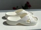 Шльопанці Crocs Classic Cross Strap, W8, Chalk, 38-39 - зображення 12