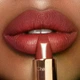 Помада Charlotte Tilbury Matte Revolution Walk Of No Shame (0649) - изображение 3
