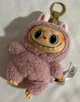 Мягкая игрушка брелок Labubu Лабубу Lafufu Лафуфу 14 см пудровый - изображение 3