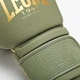 Боксерские перчатки Leone GN059G 16 унций Military Edition Green (капа в комплекте) (GN059G_Green_16oz) - изображение 6