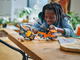 Конструктор LEGO City Евакуатор з краном-маніпулятором 793 елементов (60467) - зображення 9