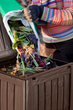 Компостер садовий Keter Deco Composter With Base 340 L з дном коричневий (231600) - изображение 7