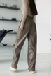 Брюки с эко-кожи L-XL. Коричневый - изображение 3