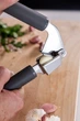 Пресс для чеснока KitchenAid Coreline KAS132OHCGG 19 см серый 5090521 - изображение 4