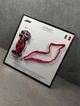 Модель Bburago з Рамкою Тримачем 2в1 на Стіну або Полку з F1 Ferrari SF24 та 3D Трасою Italian Grand Prix "Imola" / Сезон 2024 Season Model Car #16 Charles Leclerc / Шарль Леклер SF-24 - зображення 9