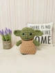Вязаная вручную игрушка Йода Baby Yoda h=29 см - изображение 2