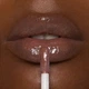 Блеск для губ SKKN BY KIM Nude 06 Lip Shimmer Gloss, Kim Kardashian - изображение 7