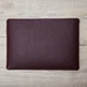 Чехол для MacBook Air 13" 2018-2025 из кожи "фрост" INCARNE Gamma Plus Бордо - изображение 2