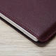 Чехол для MacBook Air 13" 2018-2025 из кожи "фрост" INCARNE Gamma Plus Бордо - изображение 5