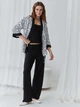 Пижама (накидка + штаны) женская из вискозы BARWA garments 0345/344 L Черная с белым (2113453443015) - изображение 9