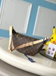 Сумка Louis Vuitton Bumbag моделі M43644 / 37 × 14 × 13 см - изображение 4