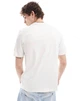 Чоловічі футболки з логотипом Calvin Klein Jeans Молочний (CKJ Slv Badge Tee Ivory lav25 (L)) - зображення 3