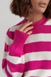 В'язаний джемпер oversize в смужку - фуксія цвет, S 4741222 - изображение 4