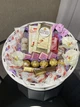 Жіночий подарунковий бокс «Ніжність & Смак» | Raffaello, Ferrero, косметика, декор - зображення 2