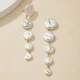 Женские сережки Барокко каскадные удлиненные jewelry Белые - изображение 3
