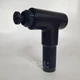 Массажер для тела и мышц аккумуляторный Fascial Gun, беспроводной массажный пистолет с 4 насадками и 6 скоростями, портативный электрический вибромассажер для глубокого массажа спины, шеи, ног, рук Черный, KH-320-Black - изображение 7