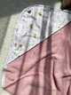 Дитячий махровий рушник з капюшоном для купання новонароджених 80х80см рожевий - изображение 5