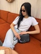 Маленькая с клапаном сумка черная 6944620 ARTiS Bags - изображение 5