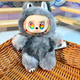 Мягкий плюшевый пушистый брелок сюрприз игрушка с виниловой мордочкой Лабубу на сумку рюкзак ключи 16 см (480732-Prob) Серый - изображение 4