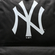 Plecak miejski A4 New Era Mlb Everyday Bag 11942042 Czarny (0193325885442) - obraz 4