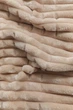 Покрывало с наволочками Merinos Modern Line 220×240 см бежевое - изображение 3