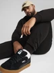 Спортивні штани чоловічі Puma Ess No. 1 Logo Sweatpants Tr Cl 68260801 L Black (4067983588310) - зображення 4