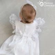 Летняя одежда для крещения девочки с ажурным кружевом Мамине Сонечко 50 размер "Бабочка Лилии" белый муслин арт. 22000-606-1 - изображение 4