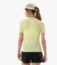 Футболка легкая бесшовная беговая для женщин Compressport Trail Racing SS Tshirt W, Shadow Lime, M (ATSW3646040M) - изображение 2