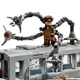 Конструктор LEGO Super Heroes Marvel Человек-Паук против Дока Ока: Сцена в метро 393 детали (76321) - изображение 10