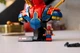 Конструктор LEGO Super Heroes Marvel Бюст Железного Человека-Паука 379 деталей (76326) - изображение 7