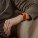 Перфорований ремінець broband Classic Color для Samsung Galaxy Watch Ultra (2025) – помаранчево-чорний (силікон) - зображення 8