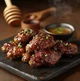 Соус Kinder's Wing Sauce & Dip Sticky Honey BBQ для крыльев и мяса 448 г - изображение 5