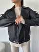 Жіноча куртка колір чорний 42-46 oversized (710) - зображення 8