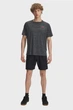 Чоловічі чорні шорти UA Tech Woven Wordmark Short Under Armour M 1383356-007 - изображение 2