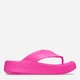 Женские вьетнамки для пляжа Crocs Getaway Platform Flip PCs 209410-6TW 42-43 (W11) 27 см Розовые (196265721450) - изображение 1