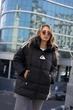 Зимова жіноча подовжена oversize куртка YIMOSIS M чорна 916152 - зображення 2