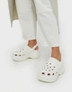 Жіночі крокси Crocs Classic Bae Clog White (34/35, білий) - зображення 2