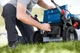 Газонокосарка акумуляторна Bosch Professional GRA 18V2-460 18В 46см 60л 30-70мм 23кг без АКБ та ЗП (0.600.8C8.000) - зображення 7