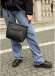 Жіноча сумка кросбоді з декоративною прострочкою SAMBAG Чорна (989027525) - зображення 10