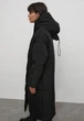 Довгий жіночий пуховик oversize Finn Flare FWB11023-200 чорний M/L - зображення 3