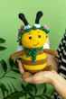 Амигуруми пчёлка в венке – вязаная игрушка 25 см ручной работы - изображение 9
