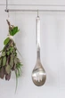 Ложка кухонная с прорезями KitchenAid Premium KMG004OHSS 33.8 см серебристая - изображение 1