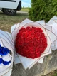 Букет из 35 красных мильных роз с блестками, подарочный букет роз мыльных для девушки, жены, мамы, дочери. - изображение 6