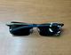 Модные мужские солнцезащитные очки 2025 polarized black солнечные защитные UV400 поляризационные антибликовые для рыбалки отдыха авто polaroid от солнца стильные квадратные окуляры полароид матово-черная оправа серо-зеленые линзы твердый чехол в комплекте - изображение 7