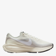 Жіночі кросівки для бігу Nike Revolution 8 HJ8485-103 41 (9.5US) 26.5 см Молочні (197862878479) - зображення 1